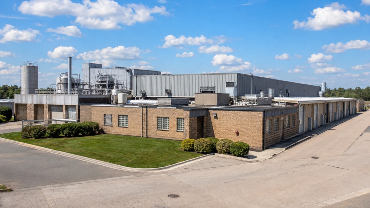 Manufacturing Plant &mdash; Sale-Leaseback